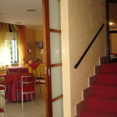 Sangrila Hotel