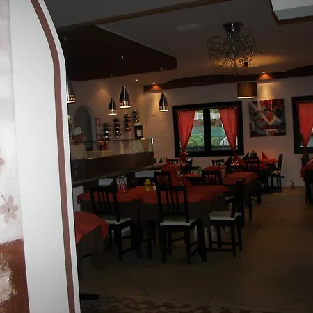 Sangrila Hotel Lanzo Torinese