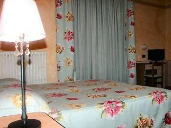 Sangrila Hotell Lanzo Torinese