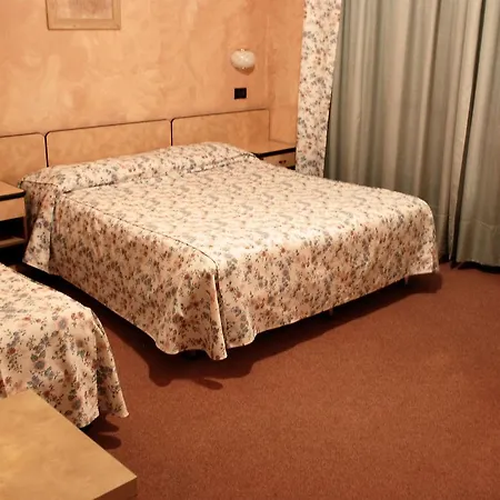 Sangrila Hotel