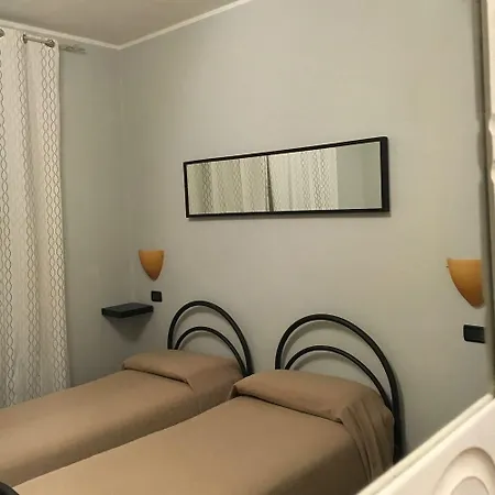 Sangrila Hotel 2*
