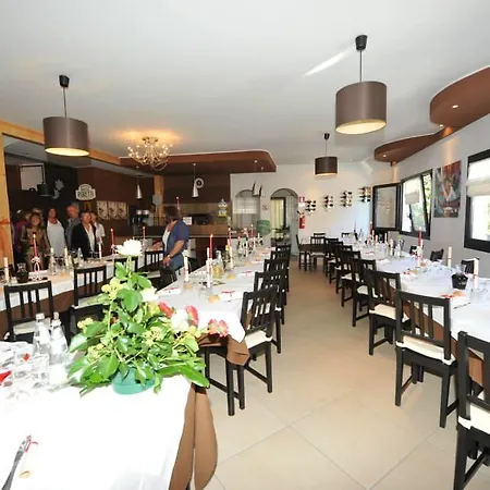 Hotel Sangrila 2*