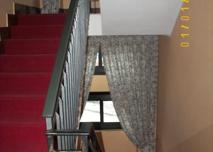 Sangrila Hotel 2*