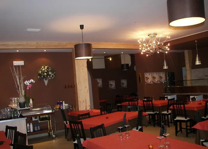 Sangrila Hotel